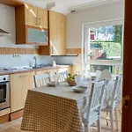 Cisneros Family House Garden Pool & Kids Area בית נופש Miengo