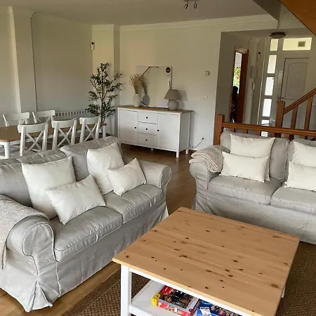 Cisneros Family House Garden Pool & Kids Area Dom wakacyjny