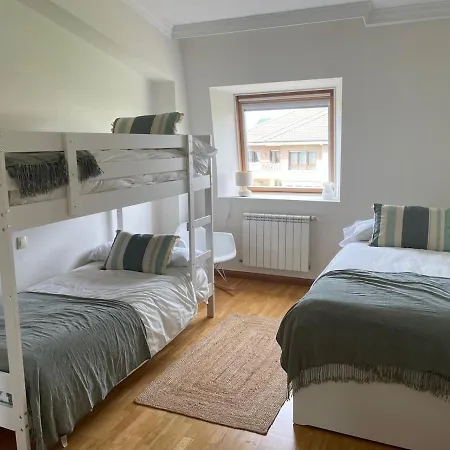 Cisneros Family House Garden Pool & Kids Area