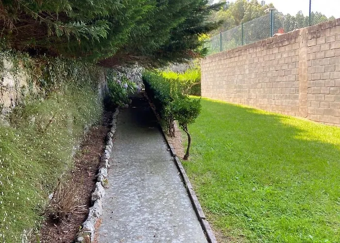 別荘 Cisneros Family House Garden Pool & Kids Area Miengo