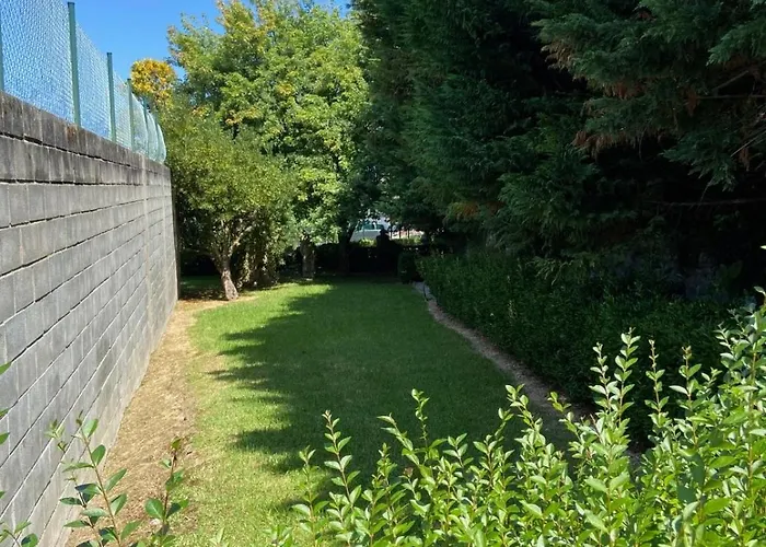 Cisneros Family House Garden Pool & Kids Area 別荘 *