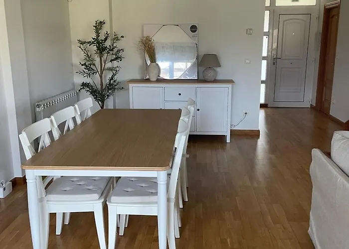 Cisneros Family House Garden Pool & Kids Area *