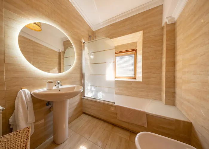 Prázdninový dům Cisneros Family House Garden Pool & Kids Area Miengo