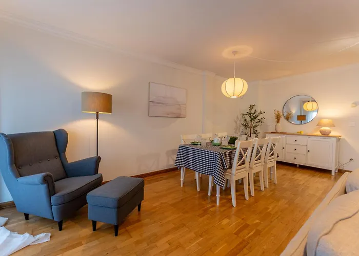 Cisneros Family House Garden Pool & Kids Area *