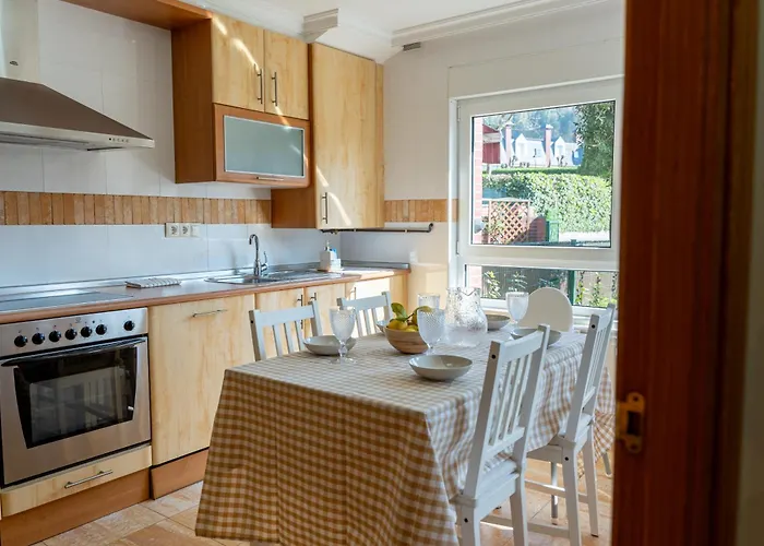 Cisneros Family House Garden Pool & Kids Area Prázdninový dům Miengo