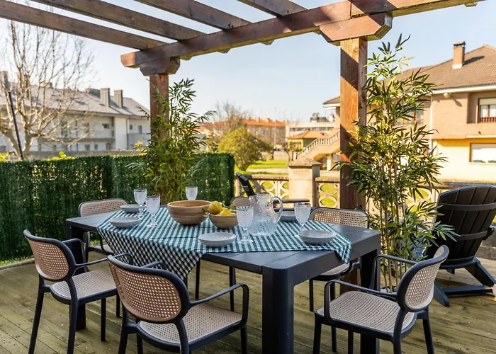 Cisneros Family House Garden Pool & Kids Area Miengo