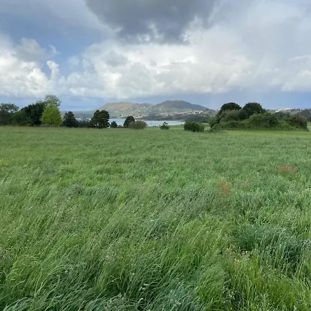 Cisneros Family House Garden Pool & Kids Area Hébergement de vacances *