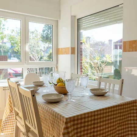 Cisneros Family House Garden Pool & Kids Area 別荘
